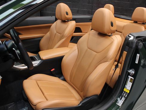 Used 2023 BMW 440i xDrive Convertible w/ Premium Package AWD/4WD image 34
