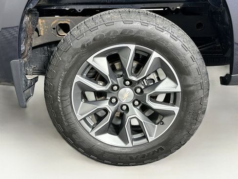 Used 2023 Chevrolet Silverado 1500 LT image 11