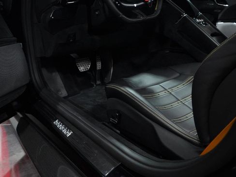 Used 2023 Ferrari Roma Base 2dr Coupe image 81