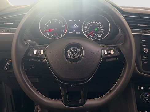 Used 2021 Volkswagen Tiguan S AWD/4WD image 17
