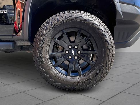 Used 2018 Chevrolet Colorado ZR2 w/ ZR2 Midnight Special Edition image 10