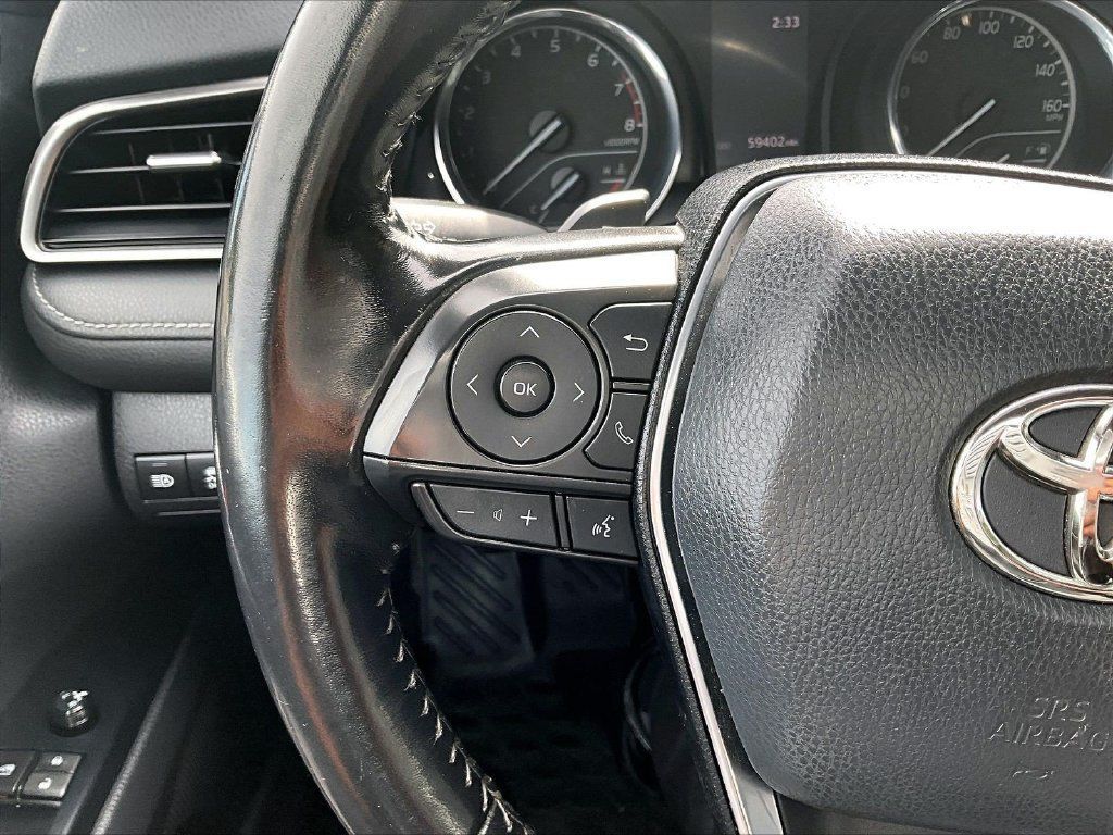 Used 2019 Toyota Camry SE FWD image 21