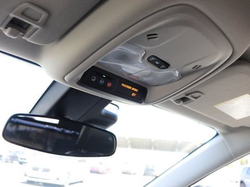 Used 2025 Buick Encore GX Preferred FWD image 24