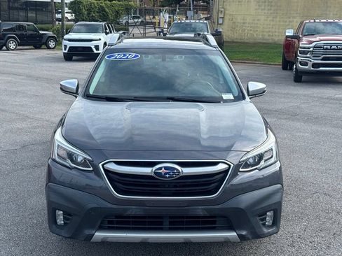 Used 2020 Subaru Outback Touring XT AWD/4WD image 4