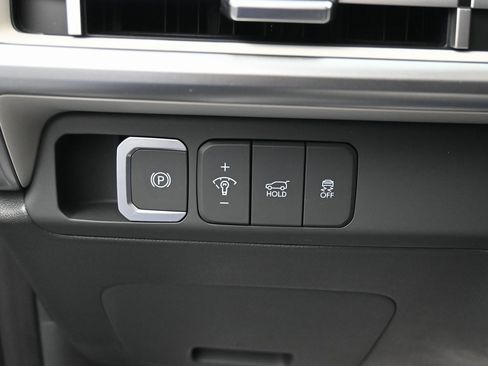 Used 2024 Hyundai Santa Fe SEL image 21