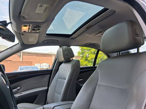 Used 2010 BMW 528i Sedan RWD image 15