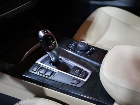 Used 2017 BMW X3 sDrive28i image 21