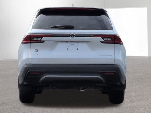 New 2026 Toyota Grand Highlander Platinum image 7