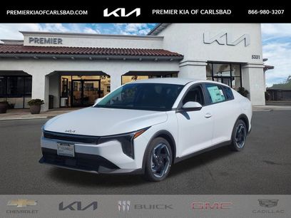New 2025 Kia K4 EX