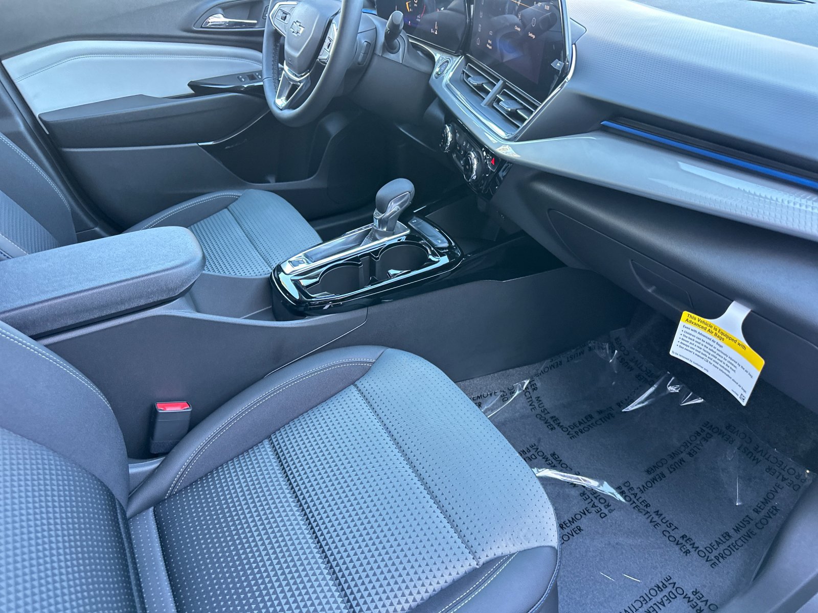 New 2026 Chevrolet Trax LT w/ Driver Confidence Package FWD image 16