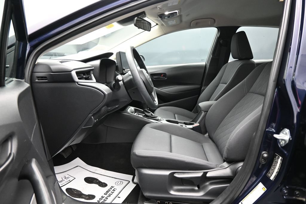 Used 2024 Toyota Corolla LE FWD image 9
