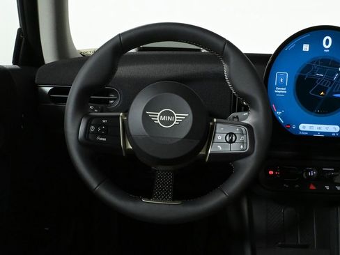 Used 2025 MINI Cooper S image 18