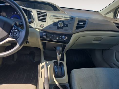Used 2012 Honda Civic LX image 9