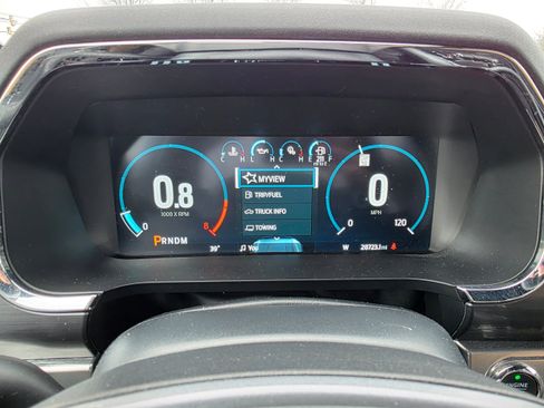 Used 2023 Ford F150 Lariat w/ Trailer Tow Package image 18