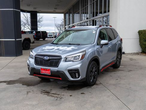 Used 2019 Subaru Forester Sport image 3
