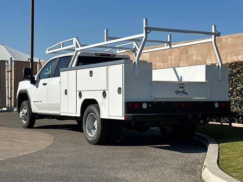 New 2025 GMC Sierra 3500 Pro w/ Convenience Package image 6