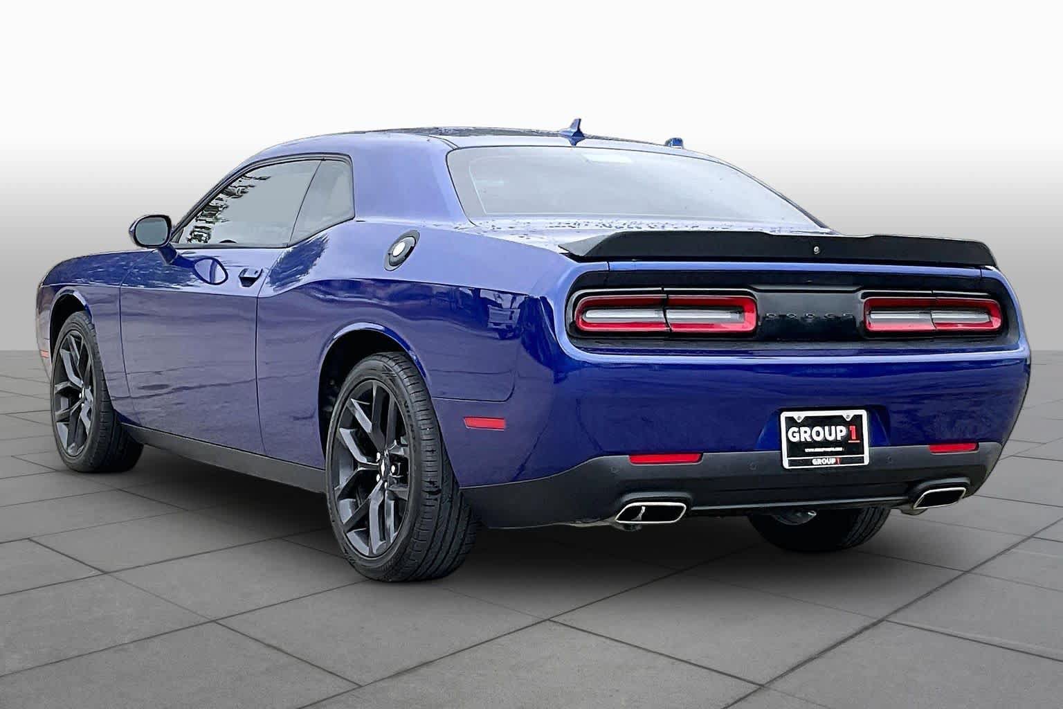 Certified 2022 Dodge Challenger SXT w/ Plus Package RWD image 10