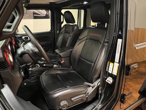 Used 2018 Jeep Wrangler Unlimited Rubicon w/ Steel Bumper Group image 31