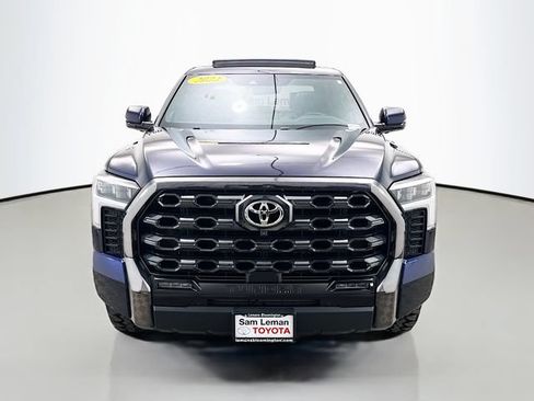 Used 2022 Toyota Tundra Platinum AWD/4WD image 2