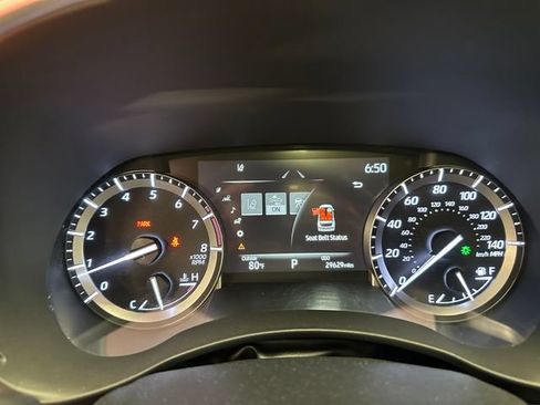 Used 2022 Toyota Highlander XSE AWD/4WD image 19