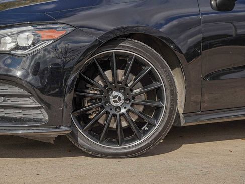Used 2021 Mercedes-Benz CLA 250 image 2