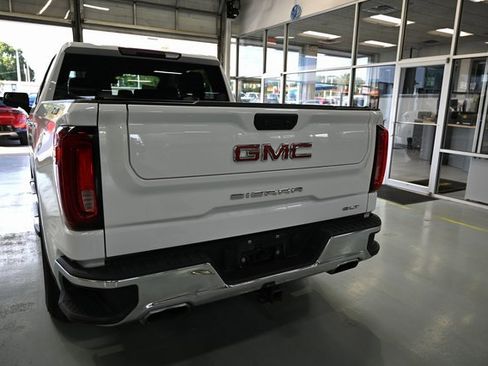 Used 2022 GMC Sierra 1500 SLT w/ SLT Convenience Package image 6