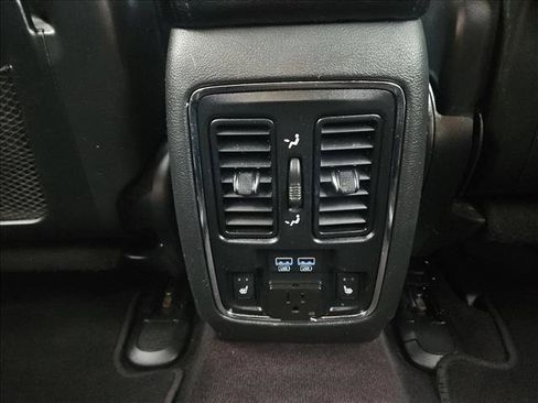 Used 2017 Dodge Durango GT w/ Premium Group AWD/4WD image 19