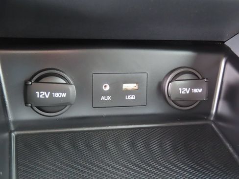 Used 2017 Hyundai Ioniq Blue FWD image 7