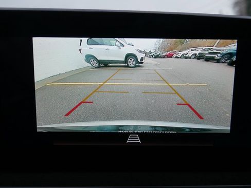 Used 2024 Buick Envista Sport Touring w/ Convenience I Package image 16