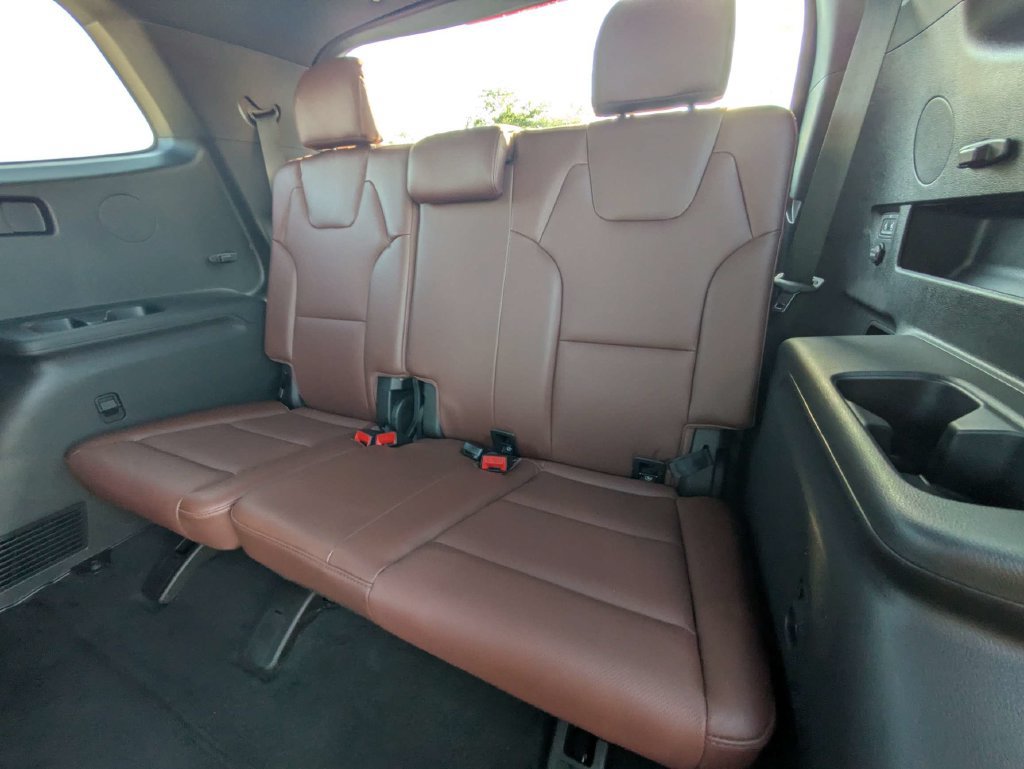 Used 2023 Kia Telluride EX w/ EX Captain's Chair Package AWD/4WD image 14