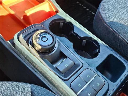 Certified 2022 Ford Maverick XLT w/ XLT Luxury Package image 12