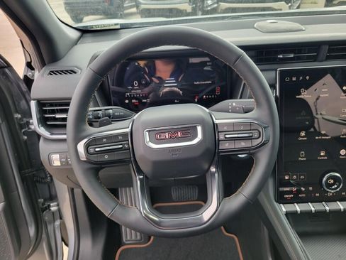 New 2026 GMC Terrain AT4 w/ Convenience Package III image 17