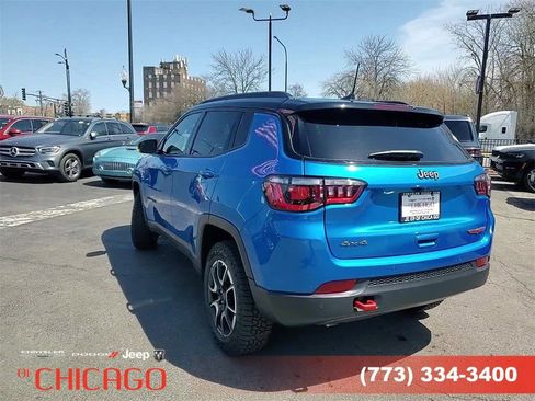 New 2025 Jeep Compass Trailhawk image 8