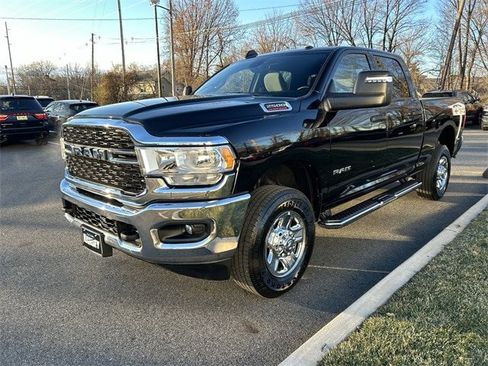 Certified 2024 RAM 2500 Big Horn w/ Bed Utility Group image 4