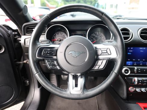 Used 2019 Ford Mustang Coupe RWD image 14