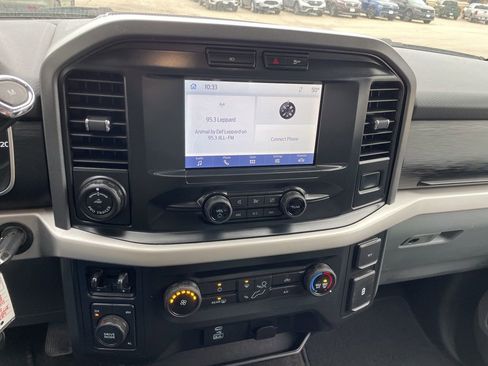 Used 2022 Ford F150 XLT w/ Trailer Tow Package image 19