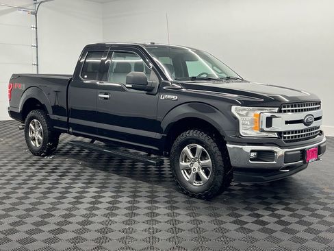 Used 2018 Ford F150 XLT w/ Equipment Group 302A Luxury image 6