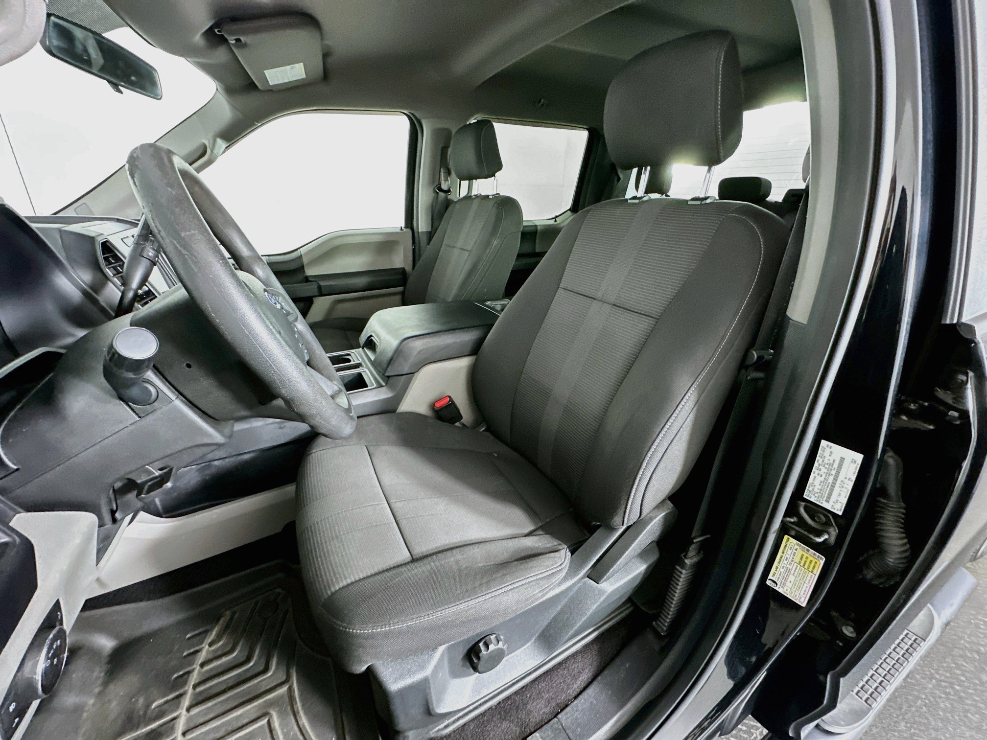 Used 2017 Ford F150 XL w/ Equipment Group 101A Mid RWD image 13