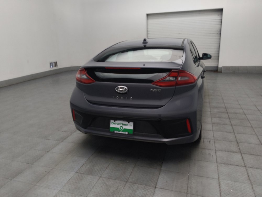 Used 2017 Hyundai Ioniq SEL w/ Tech Package 02 FWD image 7