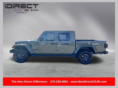 New 2025 Jeep Gladiator Sport