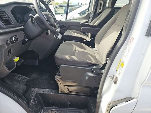 Used 2025 Ford Transit 350 XLT image 7