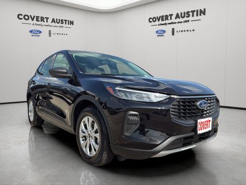 Used 2025 Ford Escape Active FWD image 7