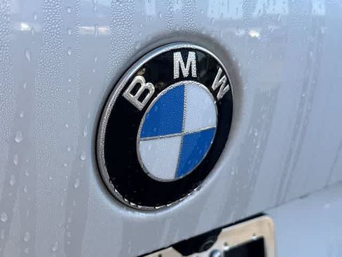 Used 2021 BMW X5 xDrive40i w/ Premium Package 3 AWD/4WD image 11