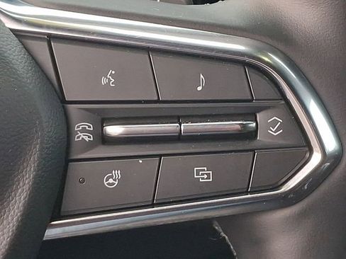 Used 2025 Chevrolet Equinox LT FWD image 22
