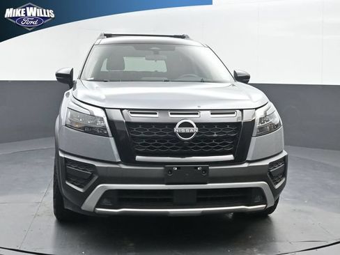 Used 2024 Nissan Pathfinder Rock Creek AWD/4WD image 2