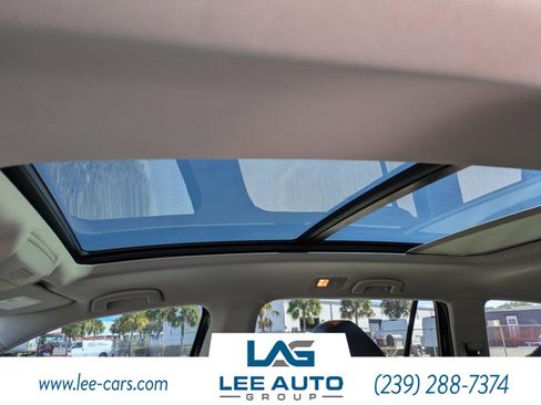 Used 2018 Volkswagen Atlas Launch Edition image 17