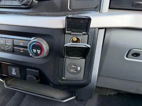 Used 2023 Ford F150 XLT image 24