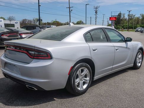 Used 2023 Dodge Charger SXT RWD image 9