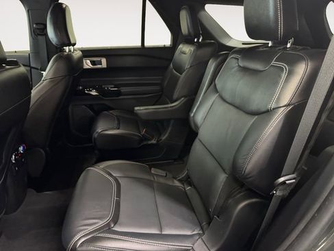 Used 2022 Ford Explorer ST w/ Equipment Group 401A image 21