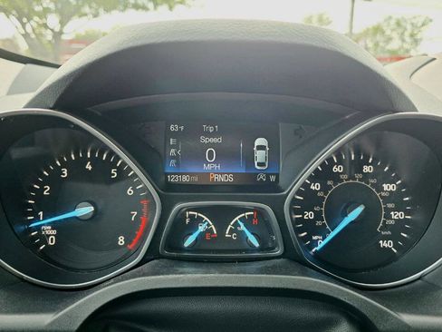 Used 2019 Ford Escape SEL AWD/4WD image 31